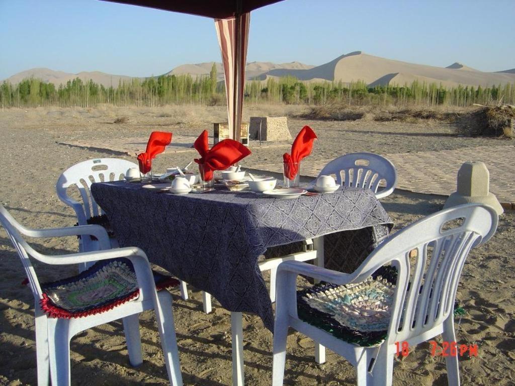 The Silk Road Dunhuang Hotel Eksteriør bilde